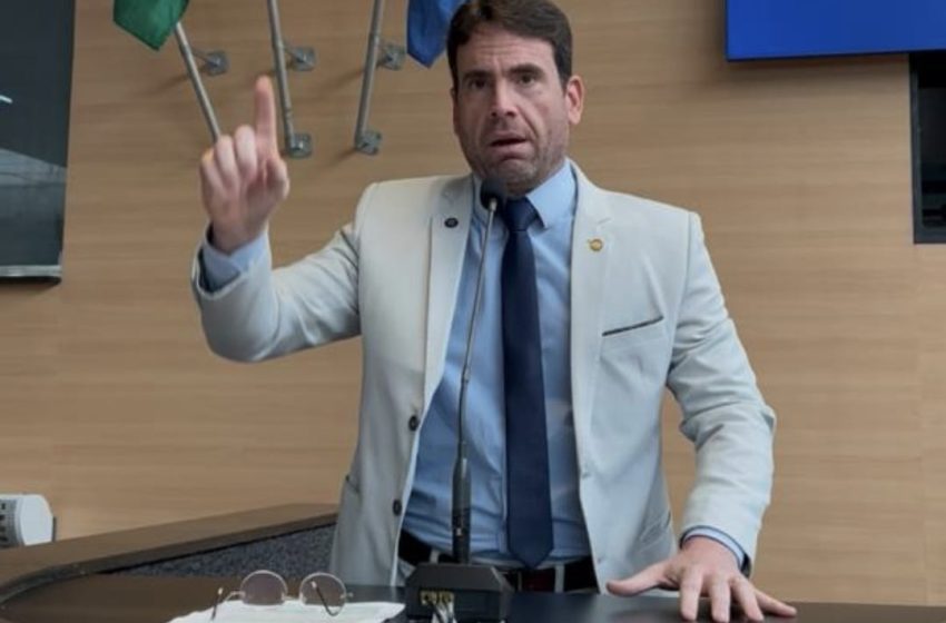  Eduardo Moura cobra conclusão do Hospital da Criança e critica uso político de prazos de entrega Vereador do NOVO aponta atraso de mais de dois anos na obra, aumento de custos e questiona inaugurações estratégicas próximas ao período eleitoral.