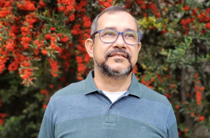  Caixa Cultural Recife abre inscrições para oficina sobre produção cultural coletiva com Afonso Oliveira Atividade gratuita do projeto PEBA acontece nos dias 22 e 23 de outubro e apresenta o Método Canavial, referência na valorização da cultura popular.