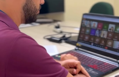 Projetos do edital Compet Soluções apresentam avanços em seminário online promovido pelo Governo de Pernambuco Com investimento de R$ 2,24 milhões, programa impulsiona inovação tecnológica, impacto social e empreendedorismo em Micro, Pequenas e Médias Empresas do estado.