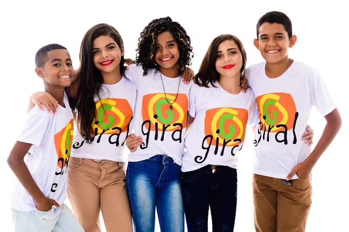  ONG Giral realiza 2ª edição do Festival de Artes e Cultura Popular da Mata Norte Evento gratuito em Glória do Goitá reúne apresentações de dança, teatro, música, literatura e artes plásticas, valorizando a formação cultural de crianças, jovens e idosos da região.