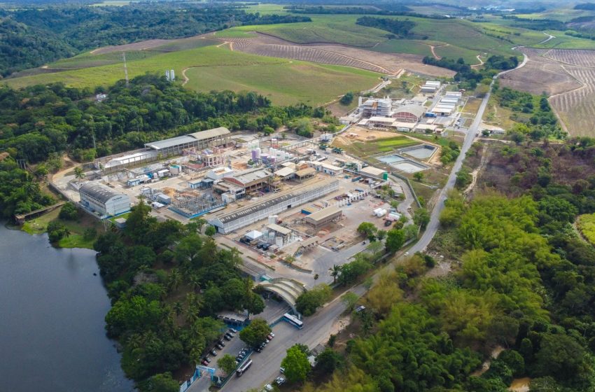 Banco do Nordeste financia R$ 220 milhões para modernização de indústria química em Igarassu Projeto da Chlorum Solutions inclui substituição do processo com mercúrio por tecnologia de membrana, amplia a planta e gera empregos, promovendo avanços ambientais e industriais na Região Metropolitana do Recife.