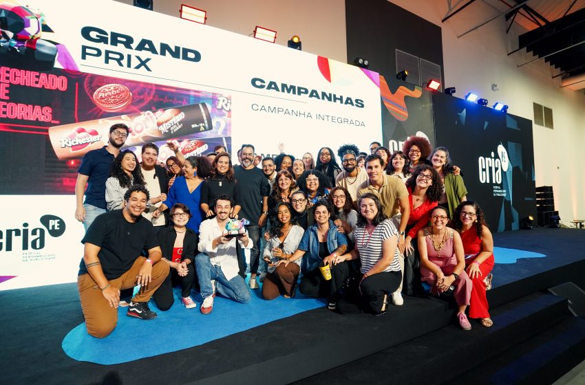  Festival CRIA.PE 2025 celebra criatividade e premia os destaques da publicidade pernambucana Evento no Recife Expo Center reuniu cerca de mil profissionais e estudantes; agência Avesso é eleita Agência do Ano.