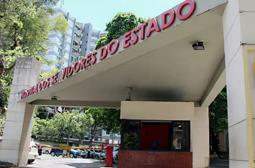  Médicos do IASSEPE cobram reajuste e transparência em Assembleia do Simepe Profissionais aprovam envio de ofício para reunião urgente com a nova direção do instituto após mais de 10 anos sem atualização de honorários.