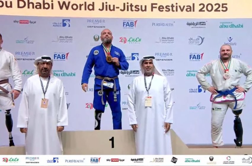  Paratletas do Recife conquistam primeiras medalhas mundiais de Parajiu-Jitsu para Pernambuco Remenson Cardoso e Meek Farias brilham no Mundial de Abu Dhabi, com ouro e bronze, consolidando o Recife como referência no esporte inclusivo e de alto rendimento.