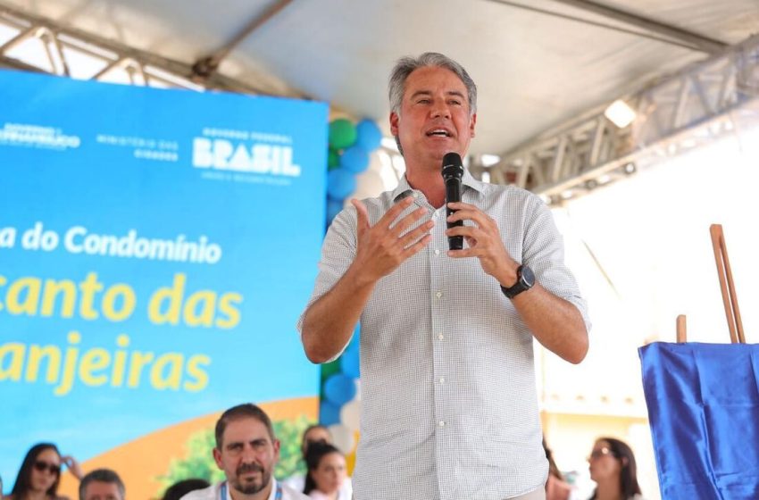  Fernando Monteiro se filia ao PSD e se torna o primeiro deputado federal da sigla em Pernambuco Deputado oficializou entrada no partido nesta terça (25), em solenidade com Raquel Lyra e Gilberto Kassab, reforçando apoio ao projeto de reeleição da governadora.