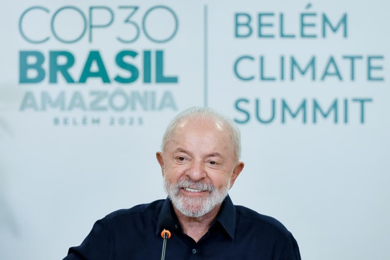  Lula lança modelo global de financiamento climático e defende fim da “era da doação” na COP30 Em Belém, presidente apresenta o Fundo Florestas Tropicais para Sempre, que transforma preservação ambiental em investimento com retorno financeiro e remuneração para países que mantêm florestas em pé.