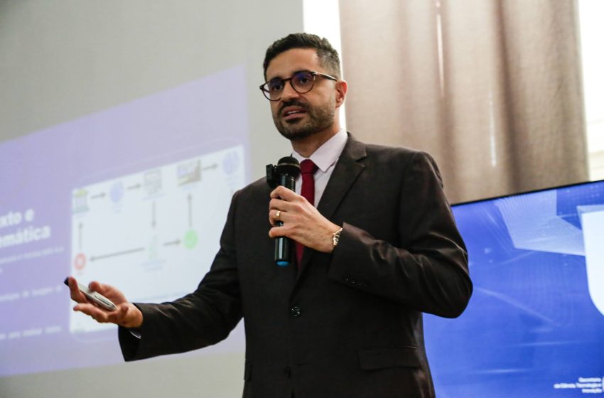  Pernambuco aposta em inovação governamental e investe mais de R$ 19,5 milhões para enfrentar desafios públicos Recursos da Secti/PE fortalecem programas Desafios.Gov e Cientista Arretado, aproximando governo, startups e universidades na criação de soluções para a gestão pública.