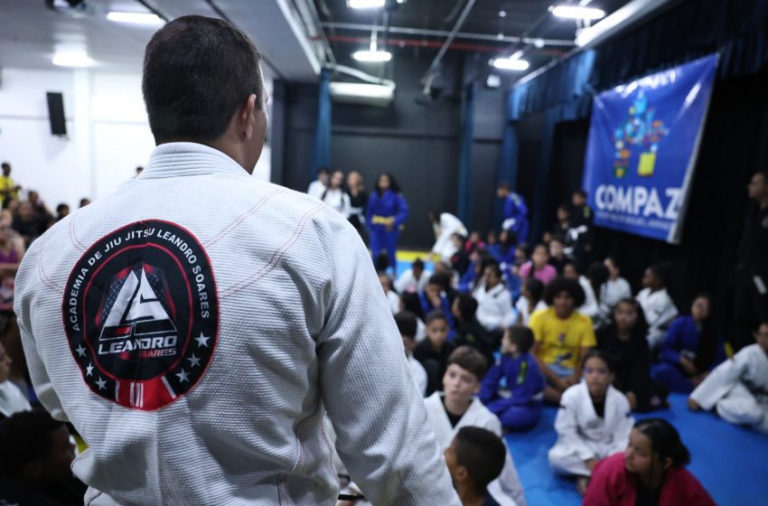  Compaz consolida política pública de inclusão e atletas somam cerca de 251 medalhas em 2025 no Recife Resultados em competições regionais, nacionais e internacionais reforçam o papel dos Centros Comunitários da Paz como referência em esporte, cidadania e transformação social.
