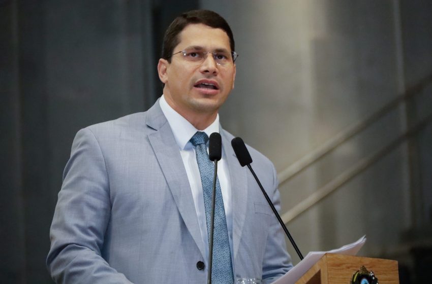  Alepe aprova indicação de Pastor Junior Tércio para reconhecer a vaquejada como Patrimônio Cultural Imaterial de Pernambuco Proposta destaca a importância cultural, histórica e econômica da vaquejada e segue agora para análise técnica da Fundarpe.