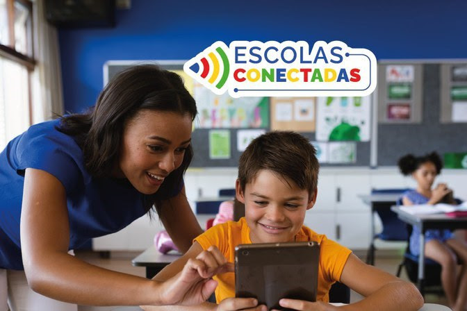  Governo federal lança nova seleção para conectar 1,2 mil escolas do Norte e Nordeste Edital de R$ 53,3 milhões vai levar internet de qualidade a 410 mil estudantes e fortalecer a Estratégia Nacional de Escolas Conectadas.