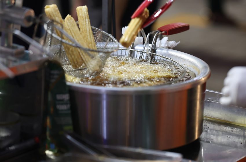  Microcrédito do Banco do Nordeste cresce 8,3% em Pernambuco e movimenta R$ 1,8 bilhão em 2025 Contratações pelos programas Crediamigo e Agroamigo avançam no estado, com destaque para o aumento das operações entre microempreendedores urbanos e produtores rurais.