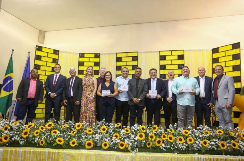  Duque recebe título de cidadão pesqueirense e reforça atuação no Agreste