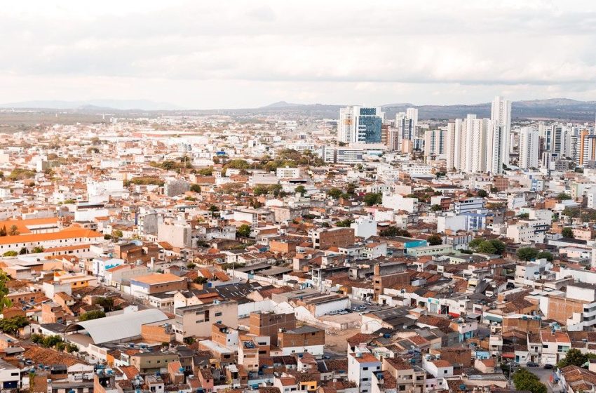  Caruaru registra menor número de homicídios da história e reduz violência em 2025 Município alcança queda de 20% nas Mortes Violentas Intencionais e apresenta melhores índices históricos também nos crimes contra o patrimônio.