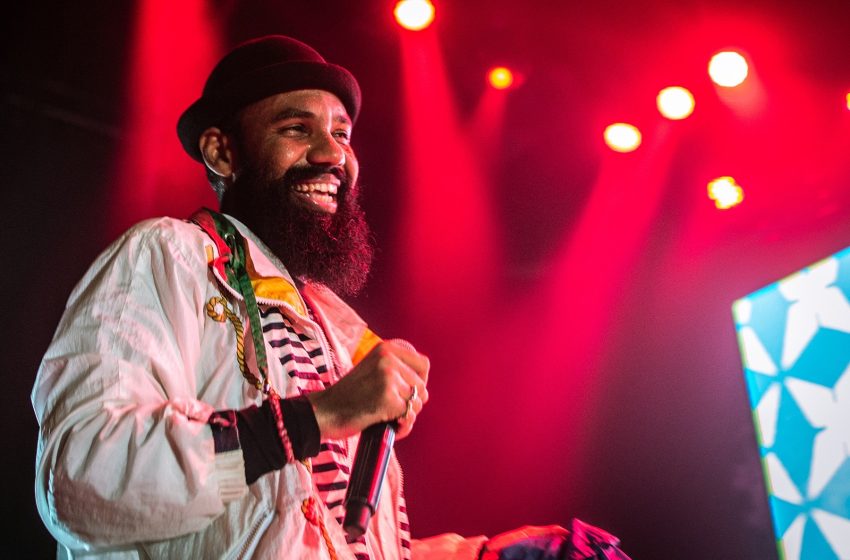  Baile da Macuca 2026 terá os shows Paulinho da Viola convida Portela, Baiana System, Joyce Alane e Maestro Oséas