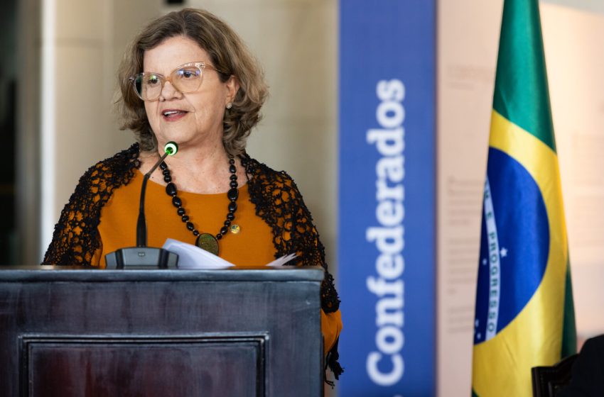  Senado Federal lança site especial sobre os 200 anos da Confederação do Equador Plataforma reúne documentos históricos, linha do tempo, materiais audiovisuais e conteúdos produzidos pela comissão presidida pela senadora Teresa Leitão sobre o movimento iniciado em Pernambuco em 1824.