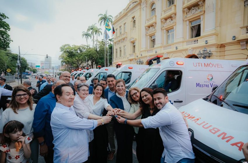  Raquel Lyra entrega nove ambulâncias de UTI Móvel e completa lote de 40 unidades em Pernambuco Novos veículos de suporte avançado reforçam a Rede Estadual de Saúde e ampliam a capacidade de atendimento em situações de urgência e emergência.
