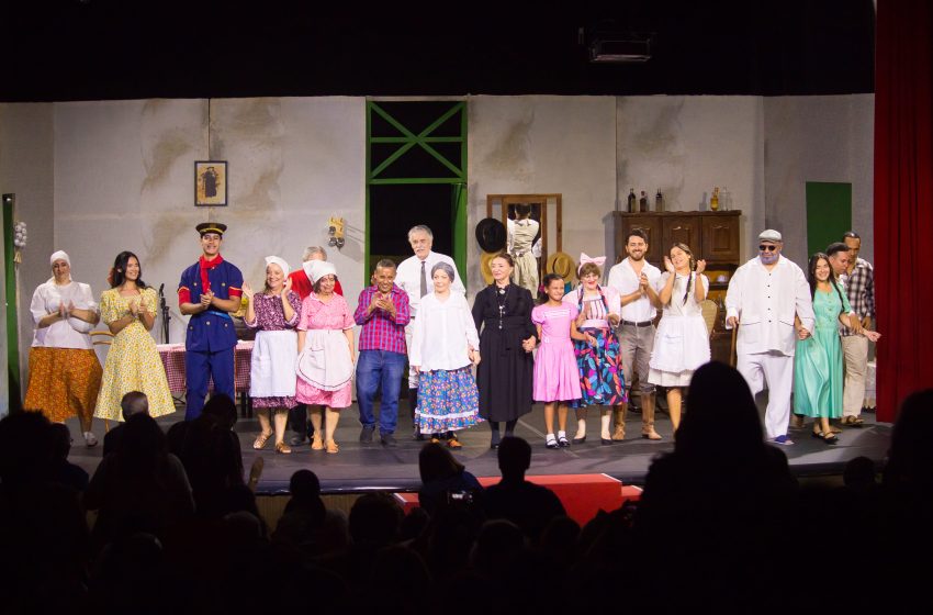  Clássico do teatro pernambucano, Um Sábado em 30 retorna ao Teatro do Parque com duas apresentações especiais Espetáculo de Luiz Marinho integra a programação do Festival Janeiro de Grandes Espetáculos, reunindo elenco consagrado e novos talentos em montagem dirigida por Roberto Oliveira.