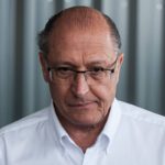  Alckmin balança na corda bamba enquanto Lula considera manter vice para eleição de 2026