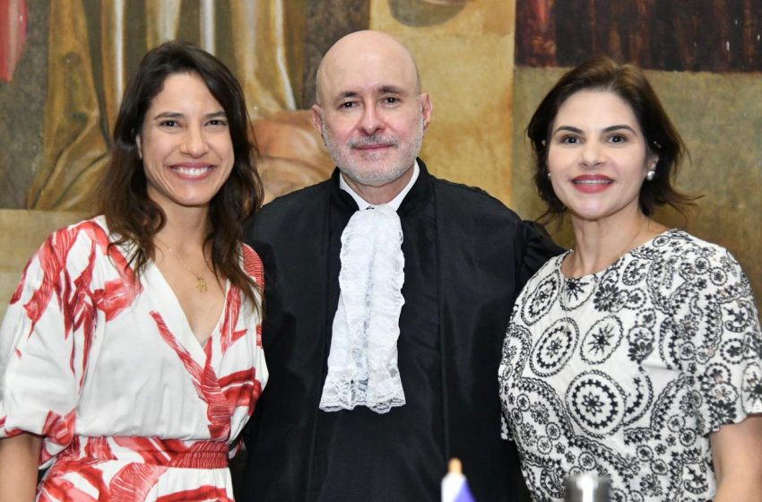  Raquel Lyra destaca harmonia entre os Poderes durante posse da nova mesa diretora do TJPE Sessão solene no Palácio da Justiça marcou a posse dos novos dirigentes do Tribunal para o biênio 2026/2028
