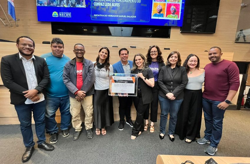  Câmara Municipal do Recife realiza sessão solene pelos 10 anos da Rede Compaz Homenagem proposta pelo vereador Luiz Eustáquio destaca a trajetória dos Centros Comunitários da Paz na promoção da cidadania e da cultura de paz no Recife