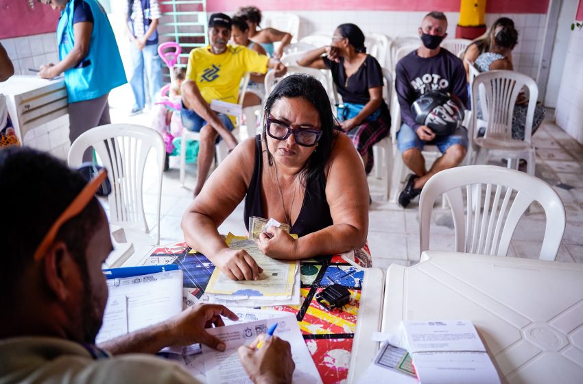  Mutirão da Periferia chega a Brasília Teimosa com serviços gratuitos nesta sexta Ação do Governo de Pernambuco oferece emissão de documentos e certidões, ampliando acesso a direitos para moradores da Zona Sul do Recife
