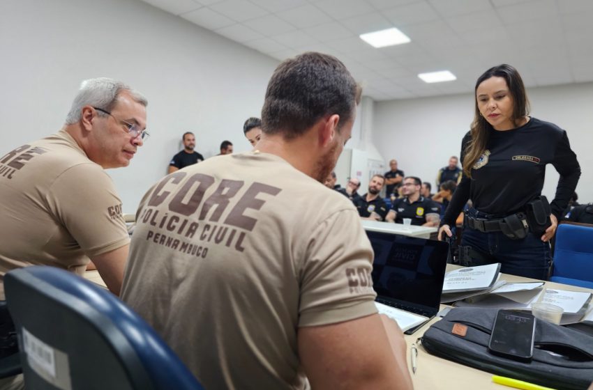  Polícia Civil de Pernambuco reforça atuação estratégica na investigação criminal e na redução da violência Com foco no combate ao crime organizado e à violência de gênero, corporação amplia operações, eleva índice de elucidação de feminicídios e fortalece metas do programa Juntos pela Segurança