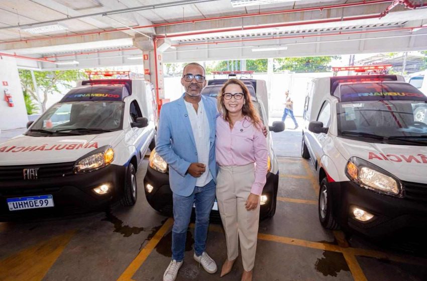  Emendas de Debora Almeida garantem ambulâncias para seis municípios do Agreste Ibirajuba, Alagoinha, Jupi, Caetés, Terezinha e Jucati recebem veículos para reforçar o atendimento na saúde básica em parceria com o Governo de Pernambuco