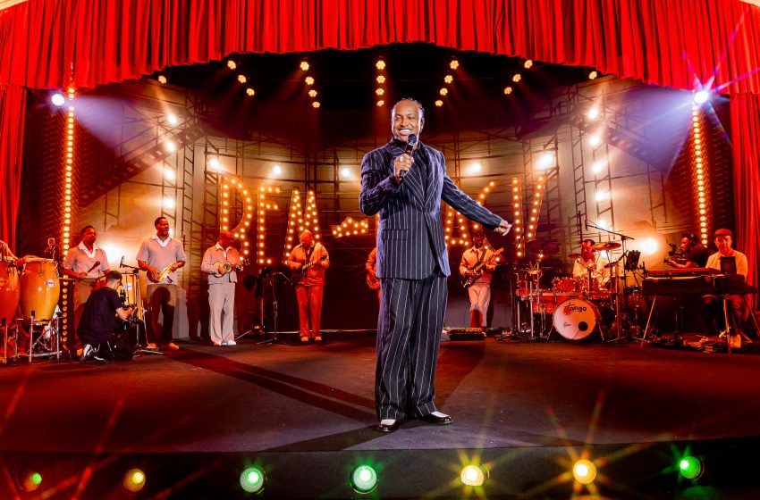  ”Bem Black”, de Thiaguinho, chega ao Recife em maio
