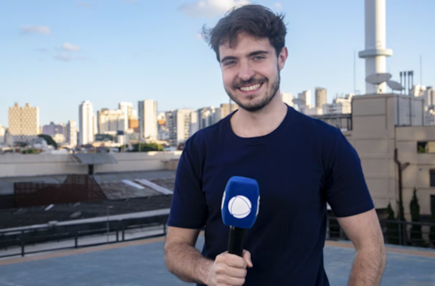  RECORD renova contrato com João Augusto Liberato e anuncia novo quadro no Domingo Espetacular
