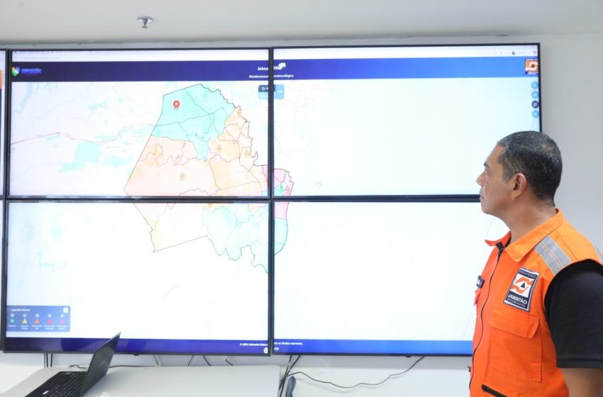  Jaboatão lança plataforma digital para monitoramento climático em tempo real Ferramenta integra a Operação Inverno 2026 e permite acompanhar chuva, ventos, marés e níveis de alerta em todo o município