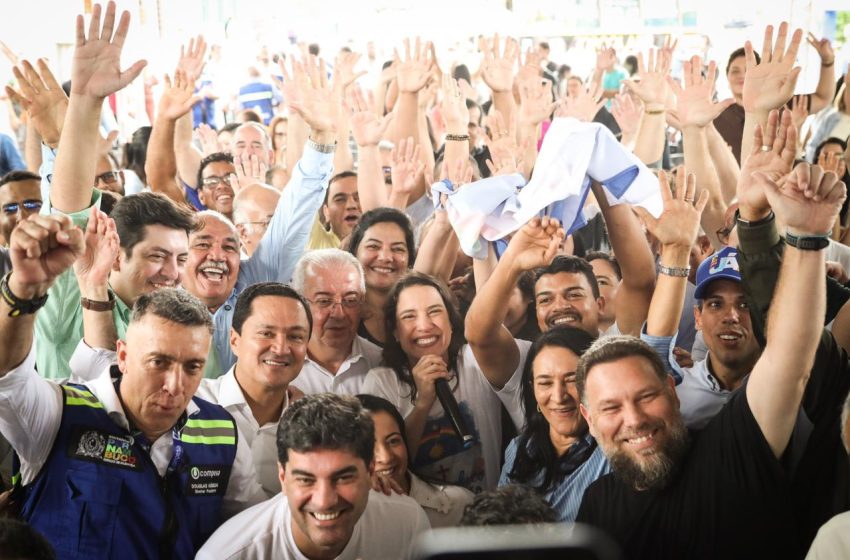  Raquel Lyra leva água do São Francisco a Gravatá e anuncia pacote de R$ 195 milhões em obras Entrega da Adutora do Agreste beneficia 93 mil moradores e integra conjunto de investimentos em mobilidade, educação e regularização fundiária no município