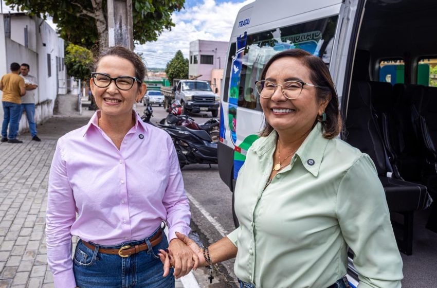  Débora Almeida viabiliza transporte para saúde em Jupi e reforça atuação no Agreste Líder do PSD na Alepe destina veículo para TFD e destaca compromisso com demandas da população