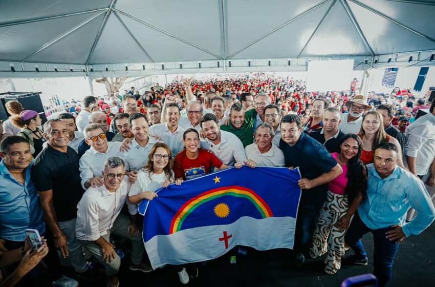  Raquel Lyra entrega cozinha comunitária, ônibus escolares e anuncia pavimentação de ruas em Calçado Município do Agreste chega à segunda unidade do Programa Bom Prato e recebe investimentos em infraestrutura, educação e segurança