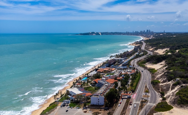 Sudene e Embratur avançam com Destino Futuro e iniciam execução de projetos inovadores no turismo Programa investe R$ 2,8 milhões em soluções tecnológicas voltadas à sustentabilidade e competitividade no Nordeste