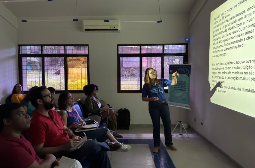  Ipojuca recebe Curso Itinerante de Conservação de Acervos em Papel com inscrições gratuitas Formação promovida pela Fundação Gilberto Freyre acontece no Senai Ipojuca entre os dias 27 e 29 de maio com aulas teóricas e práticas voltadas à preservação de documentos e livros