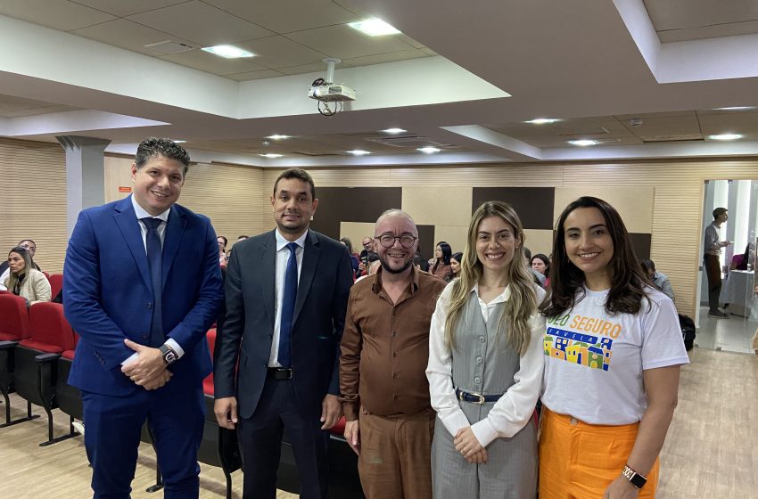  PGE-PE participa da Semana Solo Seguro com palestra sobre usucapião extrajudicial Evento realizado no Recife reuniu representantes do sistema de Justiça e especialistas para debater regularização fundiária e direito à moradia