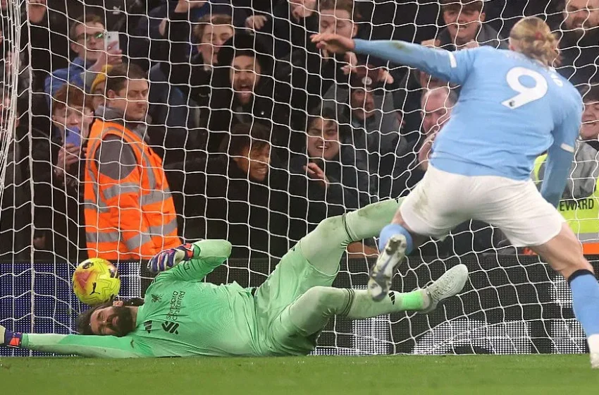  Juventus busca Alisson e Internacional pode lucrar R$ 5 milhões com negociações