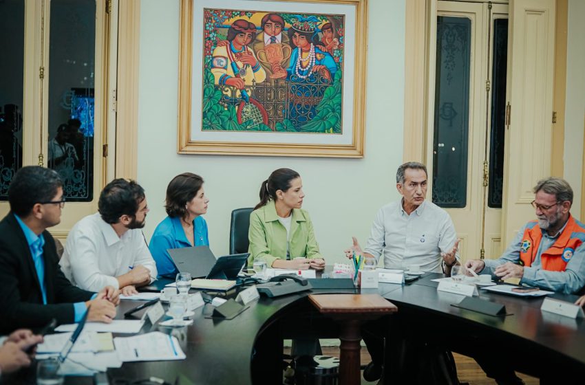  Raquel Lyra apresenta pacote de R$ 6,3 bilhões para reduzir impactos das chuvas Em reunião com Waldez Góes, gestora solicita recursos via Novo PAC para obras estruturais e ações emergenciais no Estado