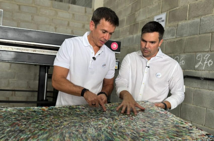  Santa Cruz do Capibaribe inaugura primeiro centro de reciclagem têxtil do Agreste Programa Recria Moda transforma resíduos em novos produtos e impulsiona economia circular no principal polo de confecções de Pernambuco