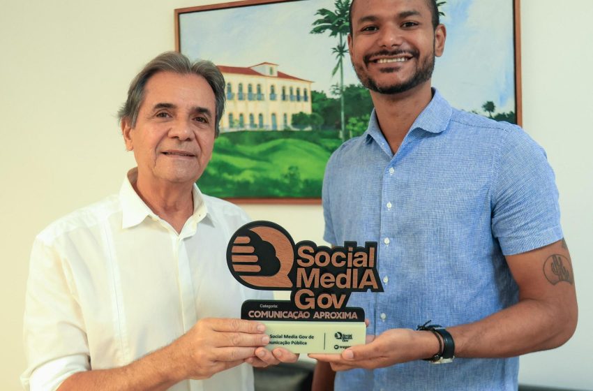  Carlos Santana conquista prêmio nacional e destaca Ipojuca na comunicação pública digital Prefeitura vence o Prêmio Social Media Gov com case inovador e reforça protagonismo nas redes sociais com foco em participação cidadã