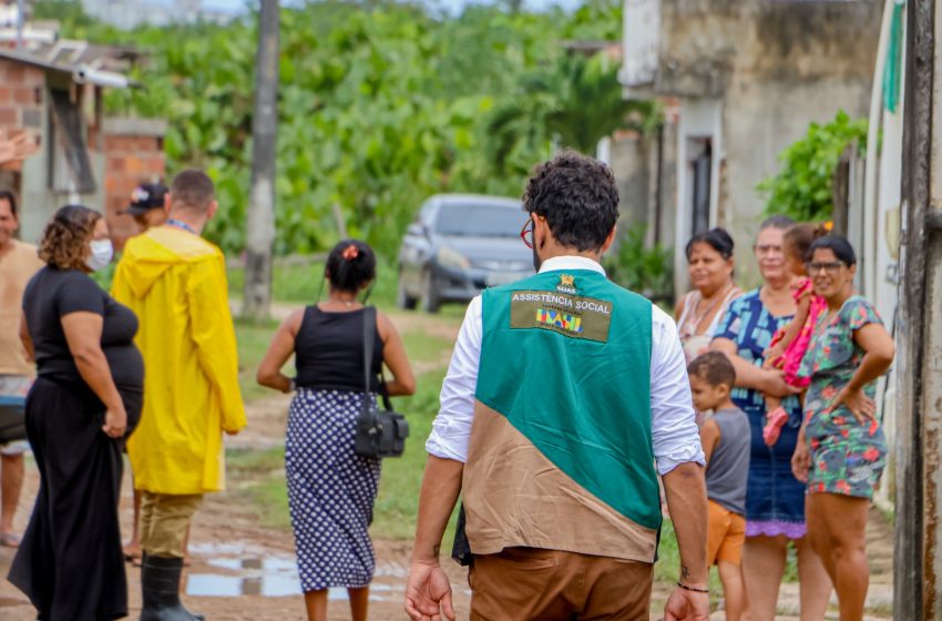  Paulista reforça assistência às famílias afetadas pelas chuvas com apoio dos governos Federal e Estadual Prefeitura articulou força-tarefa com equipes da assistência social, Defesa Civil e Saúde para ampliar o atendimento nas áreas mais atingidas do município.