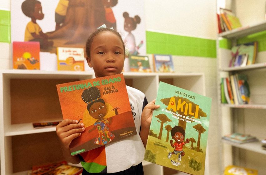  Escola quilombola do Cabo de Santo Agostinho ganha Afroteca voltada à educação antirracista Espaço na Escola Municipal Quilombola Onze Negras reúne acervo sobre cultura afro-brasileira, quilombola e indígena para fortalecer identidade e pertencimento dos estudantes
