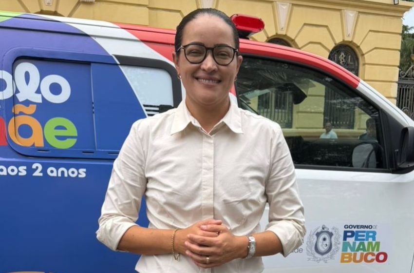  Pollyanna Abreu se pronuncia após Câmara derrubar veto sobre transporte gratuito no Enem em Sertânia Prefeita afirmou que proposta era inconstitucional e destacou que município já garante transporte gratuito aos estudantes durante o exame