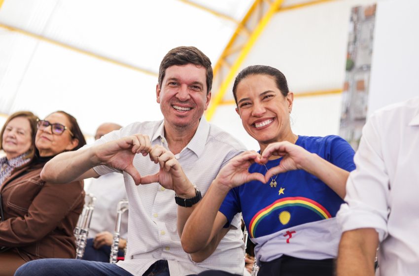  Ao lado de Raquel Lyra, Joãozinho Tenório acompanha anúncios de mais de R$ 21 milhões em investimentos para Caruaru Deputado participou de entregas de títulos fundiários, inauguração do Centro de Referência da Mulher e ações nas áreas de infraestrutura, saneamento e educação