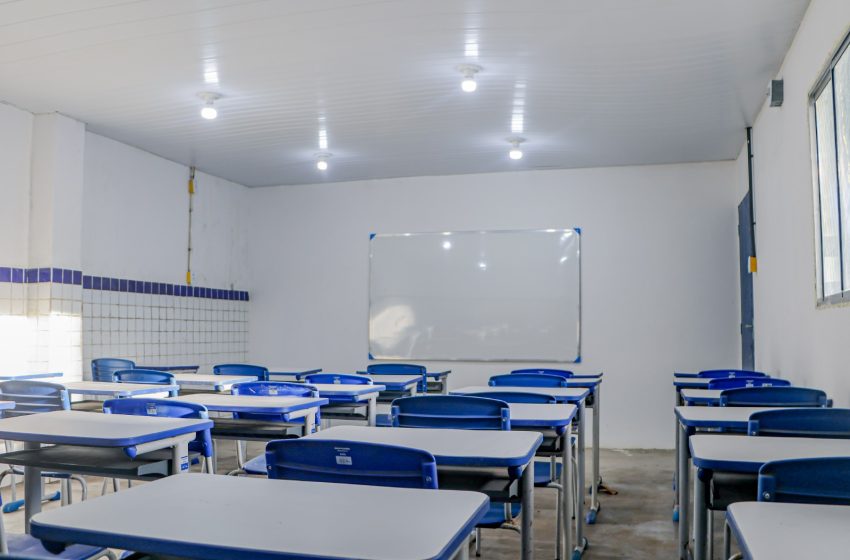  SEEPA avança com requalificação de escolas no Janga e amplia estrutura da rede municipal Obras nas escolas Paulo Freire e Rosa Amélia incluem reforma de quadra, novo refeitório, salas de aula e melhorias estruturais no Paulista