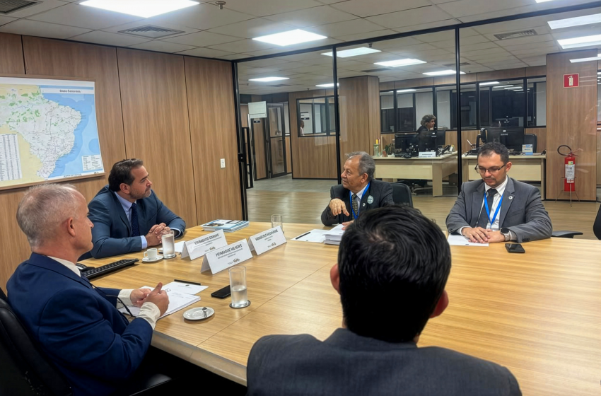  Sudene entrega estudos ao Ministério dos Transportes e reforça viabilidade da Transnordestina até Suape Documento apresentado em Brasília busca suprir exigências do TCU e destaca impactos econômicos, sociais e logísticos do trecho entre Salgueiro e o Porto de Suape