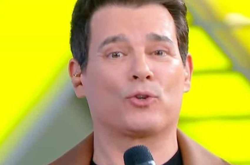  Celso Portiolli se diverte ao encabeçar pesquisa do Caldeirão, da Globo: “Envie uma DM