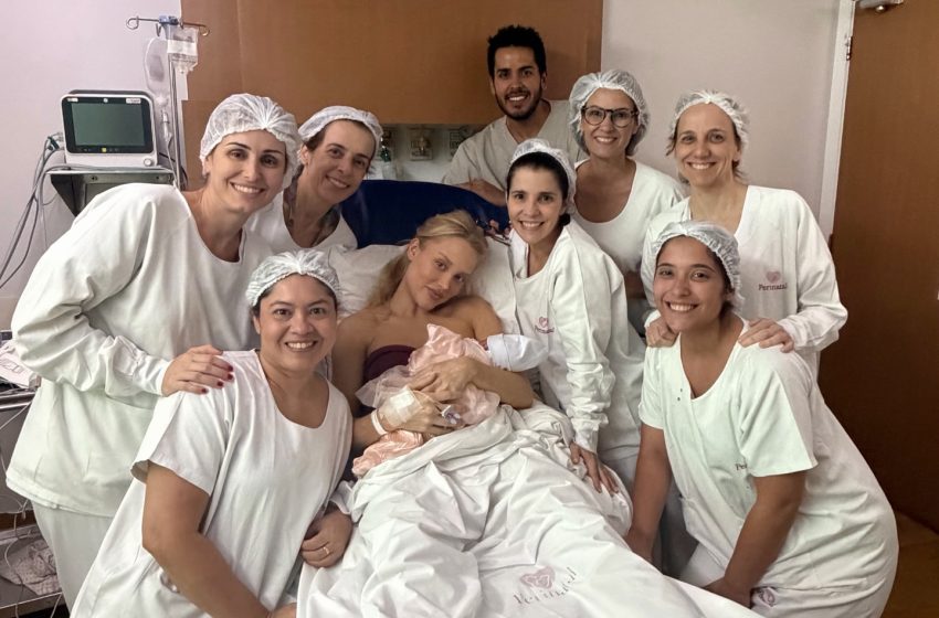  Malu Borges comemora a chegada de sua segunda filha, Maria Olímpia