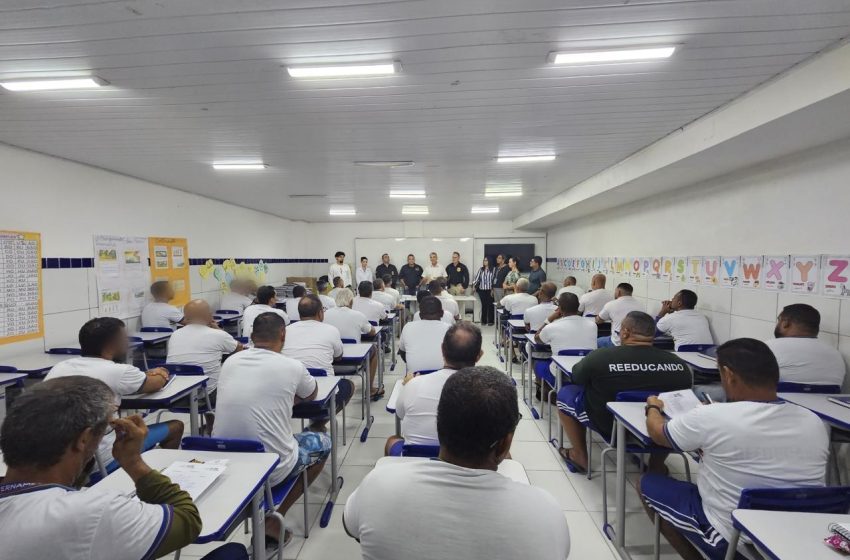  Seap e UPE iniciam aulas do Prevupe 2026 para 350 pessoas privadas de liberdade em Pernambuco Curso pré-vestibular será realizado até dezembro em cinco unidades prisionais e prepara participantes para o Enem e vestibulares
