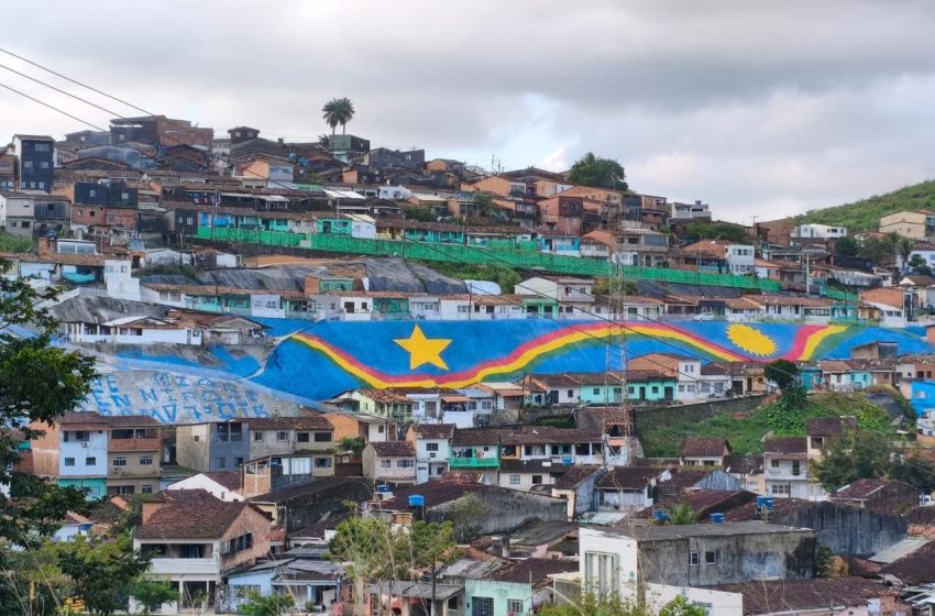  Governo de Pernambuco entrega obra de contenção de encosta de R$ 26,5 milhões em Cortês Intervenção na Rua Cassimiro Alves beneficia cerca de 900 moradores; gestão estadual também avança com obra de R$ 28,5 milhões na Rua Dez de Março
